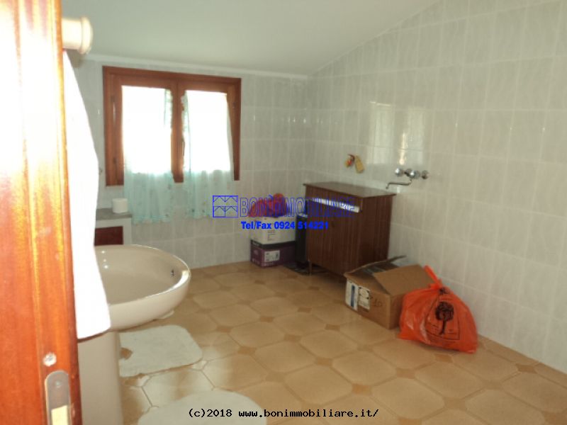 Viale degli Elimi, 5 Stanze da Letto Stanze da Letto, 11 Stanze Stanze,4 BathroomsBathrooms,Indipendente,Vendita,Viale degli Elimi,1149