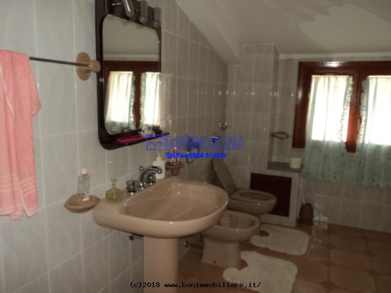 Viale degli Elimi, 5 Stanze da Letto Stanze da Letto, 11 Stanze Stanze,4 BathroomsBathrooms,Indipendente,Vendita,Viale degli Elimi,1149