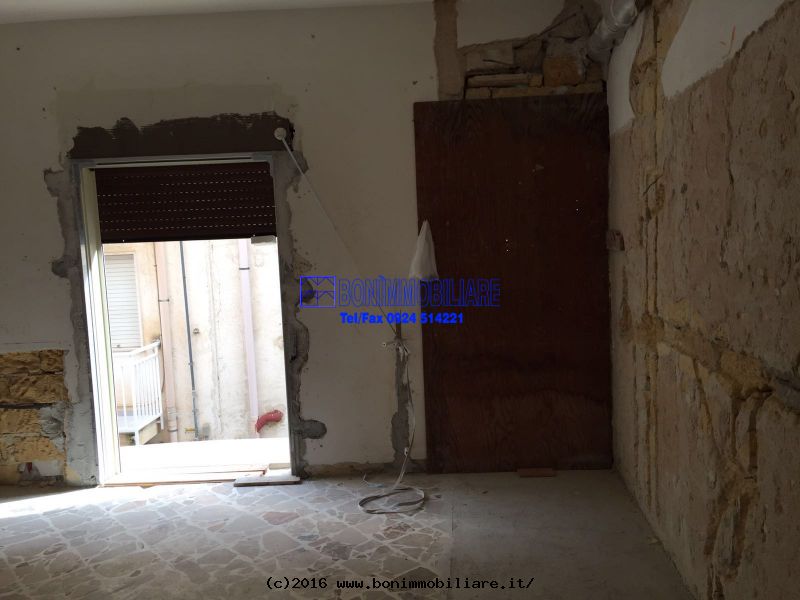 Via Cavour, 3 Stanze da Letto Stanze da Letto, 7 Stanze Stanze,2 BathroomsBathrooms,Indipendente,Vendita,Via Cavour,1152