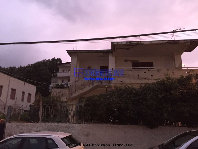 Zona Aleccia, 3 Stanze da Letto Stanze da Letto, 5 Stanze Stanze,2 BathroomsBathrooms,Appartamento,Vendita,Zona Aleccia,1154