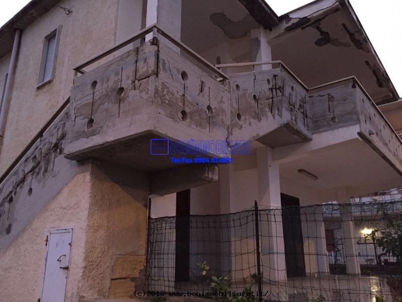 Zona Aleccia, 3 Stanze da Letto Stanze da Letto, 5 Stanze Stanze,2 BathroomsBathrooms,Appartamento,Vendita,Zona Aleccia,1154