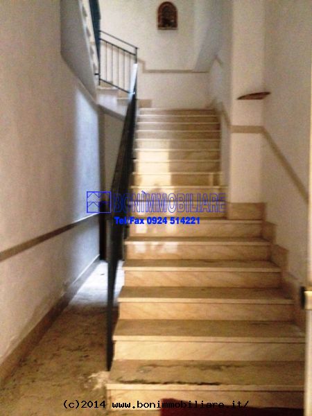 Via Platania - Via Meli, 6 Stanze da Letto Stanze da Letto, 9 Stanze Stanze,4 BathroomsBathrooms,Indipendente,Vendita,Via Platania - Via Meli,1180