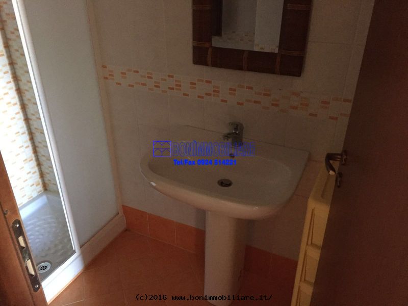 2 Stanze da Letto Stanze da Letto, 3 Stanze Stanze,2 BathroomsBathrooms,Villa,Vendita,1200