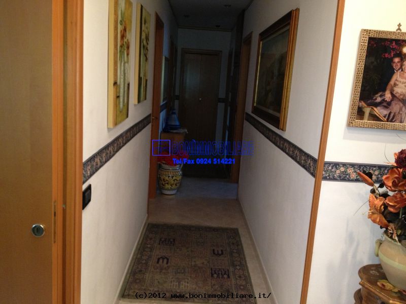 Viale Aldo Moro, 3 Stanze da Letto Stanze da Letto, 5 Stanze Stanze,2 BathroomsBathrooms,Appartamento,Vendita,Viale Aldo Moro,1202