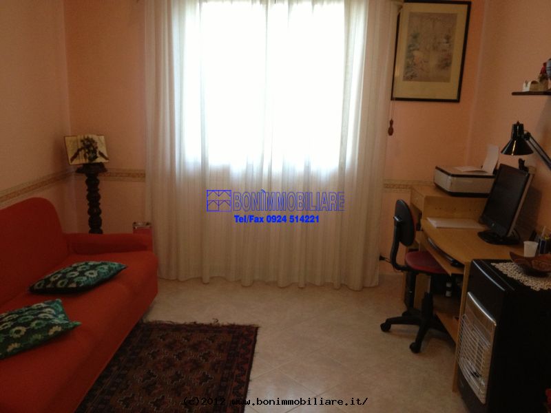 Viale Aldo Moro, 3 Stanze da Letto Stanze da Letto, 5 Stanze Stanze,2 BathroomsBathrooms,Appartamento,Vendita,Viale Aldo Moro,1202