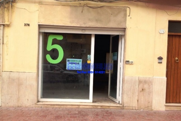 Corso VI Aprile, 2 Stanze Stanze,1 BagnoBathrooms,Locale Commerciale,Vendita,Corso VI Aprile,1245