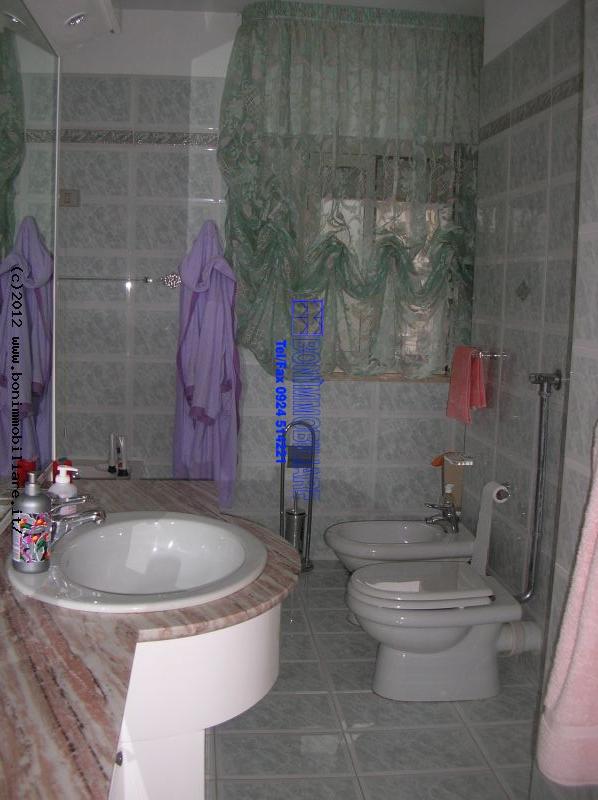 Corso dei Mille, 3 Stanze da Letto Stanze da Letto, 5 Stanze Stanze,2 BathroomsBathrooms,Appartamento,Vendita,Corso dei Mille,1247