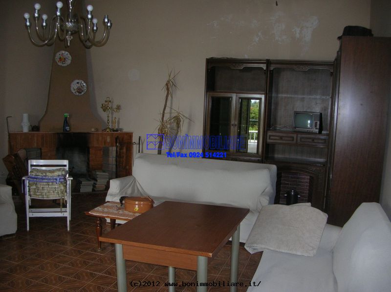 C/da Mortiluzzi 73, 4 Stanze da Letto Stanze da Letto, 6 Stanze Stanze,2 BathroomsBathrooms,Villa,Vendita,C/da Mortiluzzi,1263