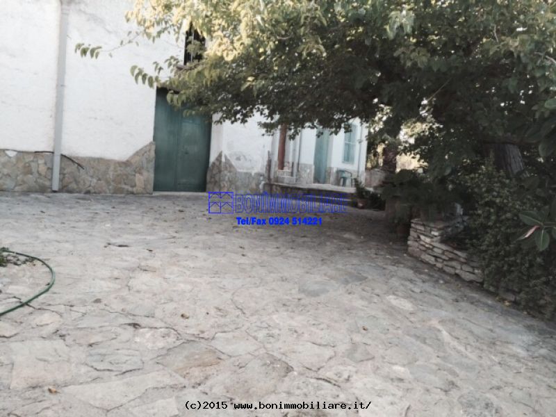 Via Nazionale Balata di Baida, 3 Stanze da Letto Stanze da Letto, 15 Stanze Stanze,3 BathroomsBathrooms,Rustico / Casale,Vendita,Via Nazionale Balata di Baida,1316