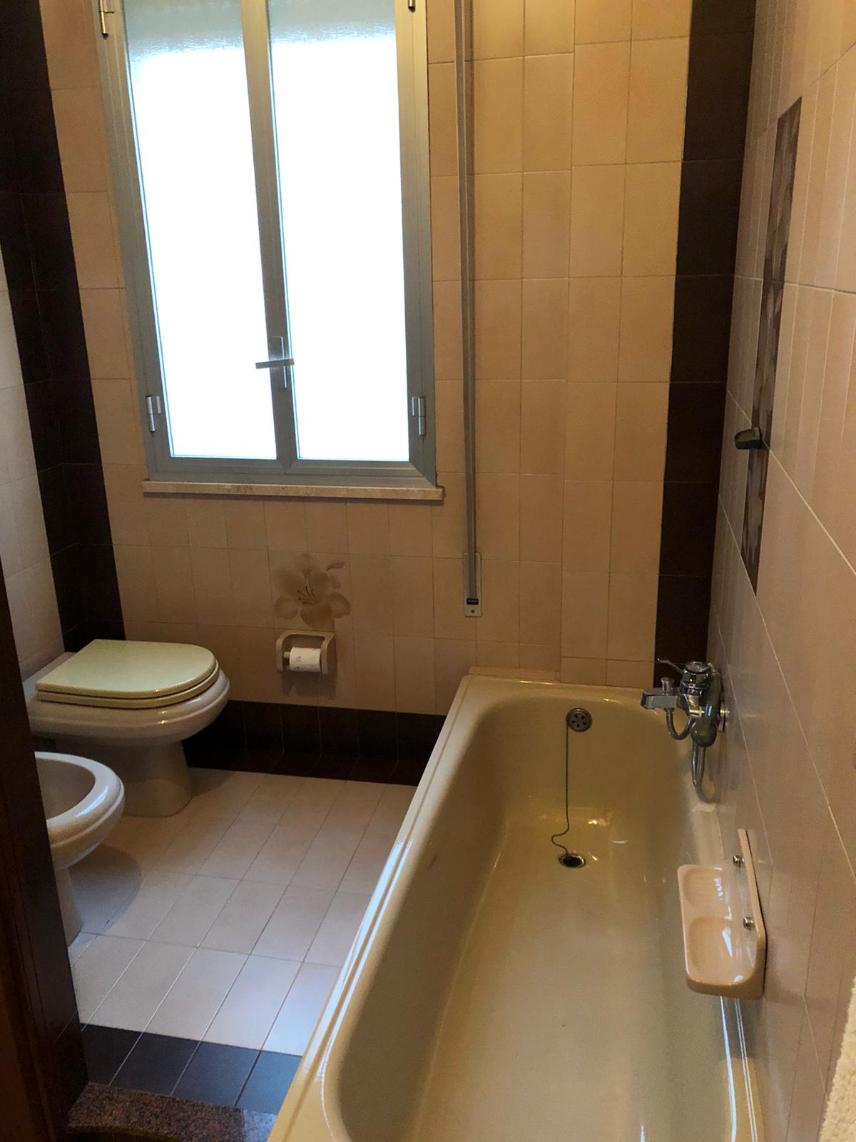 VIA NINO NAVARRA, 3 Stanze da Letto Stanze da Letto, 3 Stanze Stanze,3 BathroomsBathrooms,Indipendente,Vendita,VIA NINO NAVARRA,1400