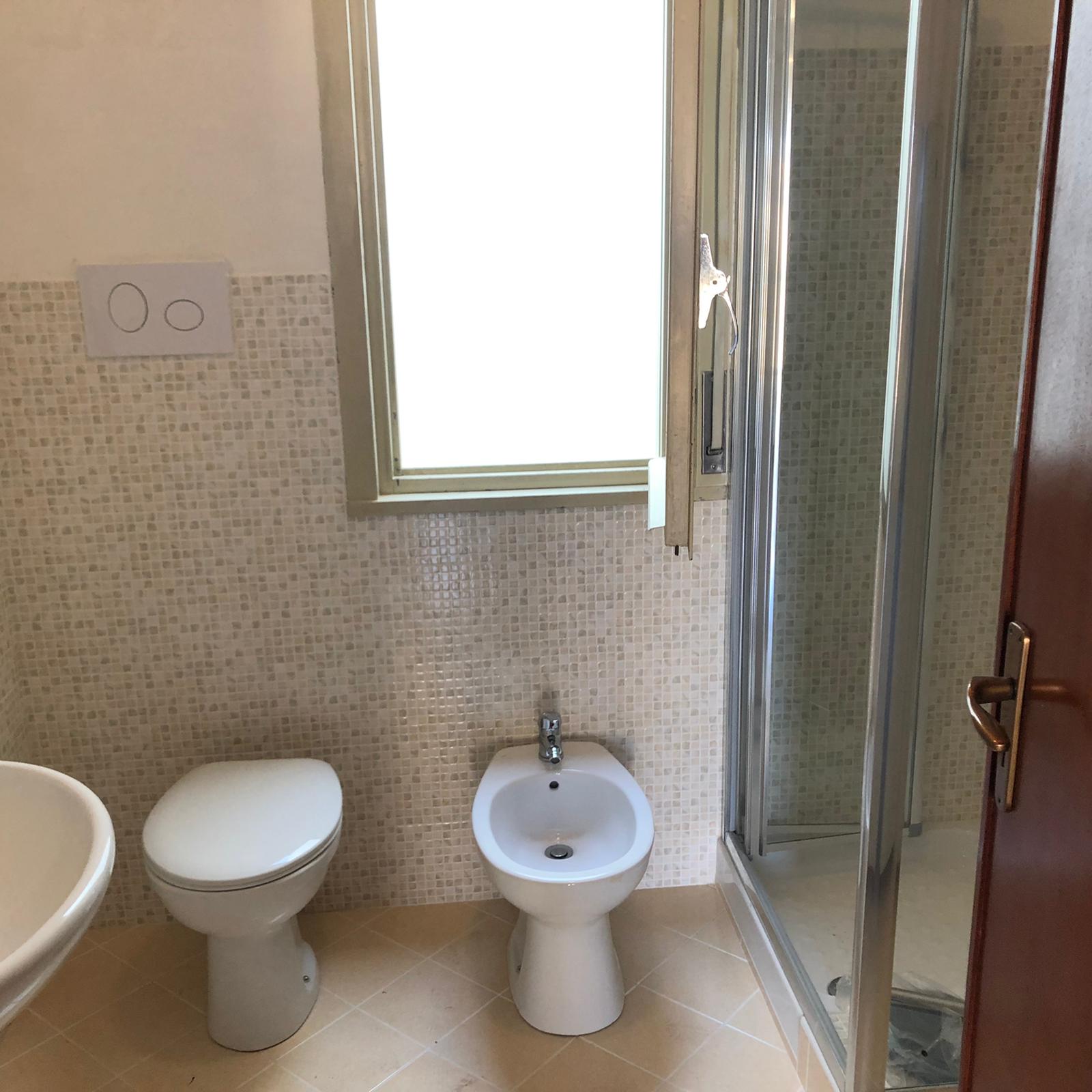 VIA BENEDETTO CROCE, 3 Stanze da Letto Stanze da Letto, 2 Stanze Stanze,2 BathroomsBathrooms,Appartamento,Vendita,VIA BENEDETTO CROCE,1411