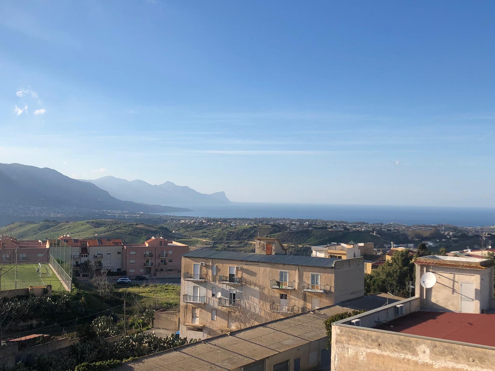 APPARTAMENTO RESIDENZIALE CON VISTA MARE