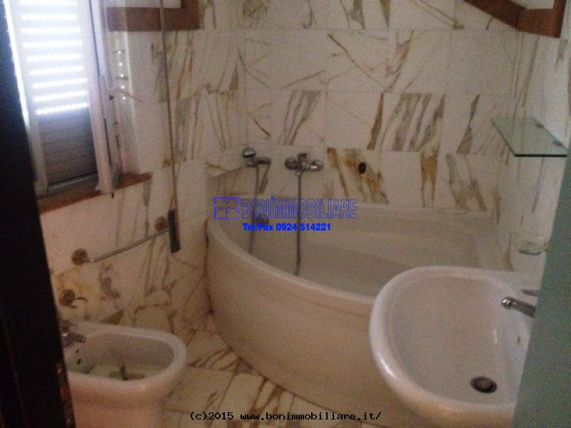 Via Segesta, 2 Stanze da Letto Stanze da Letto, 4 Stanze Stanze,1 BagnoBathrooms,Appartamento,Affitto,Via Segesta,1048